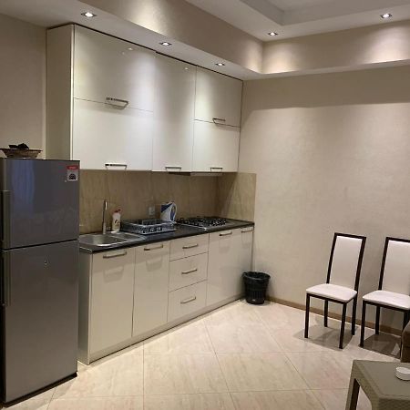 Apartment Three Bedroom In Saburtalo Тбілісі Екстер'єр фото