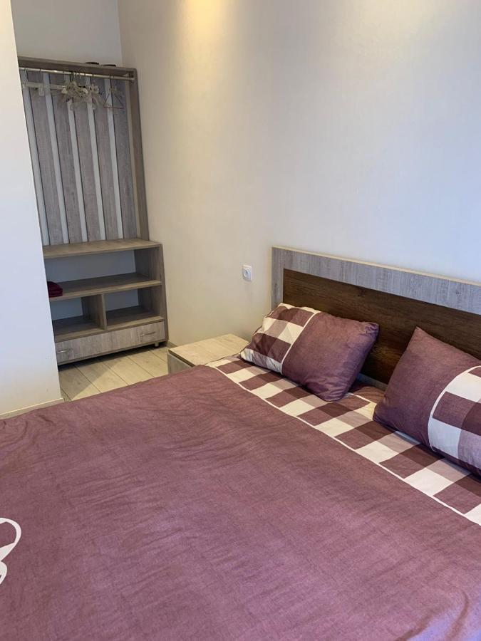 Apartment Three Bedroom In Saburtalo Тбілісі Екстер'єр фото